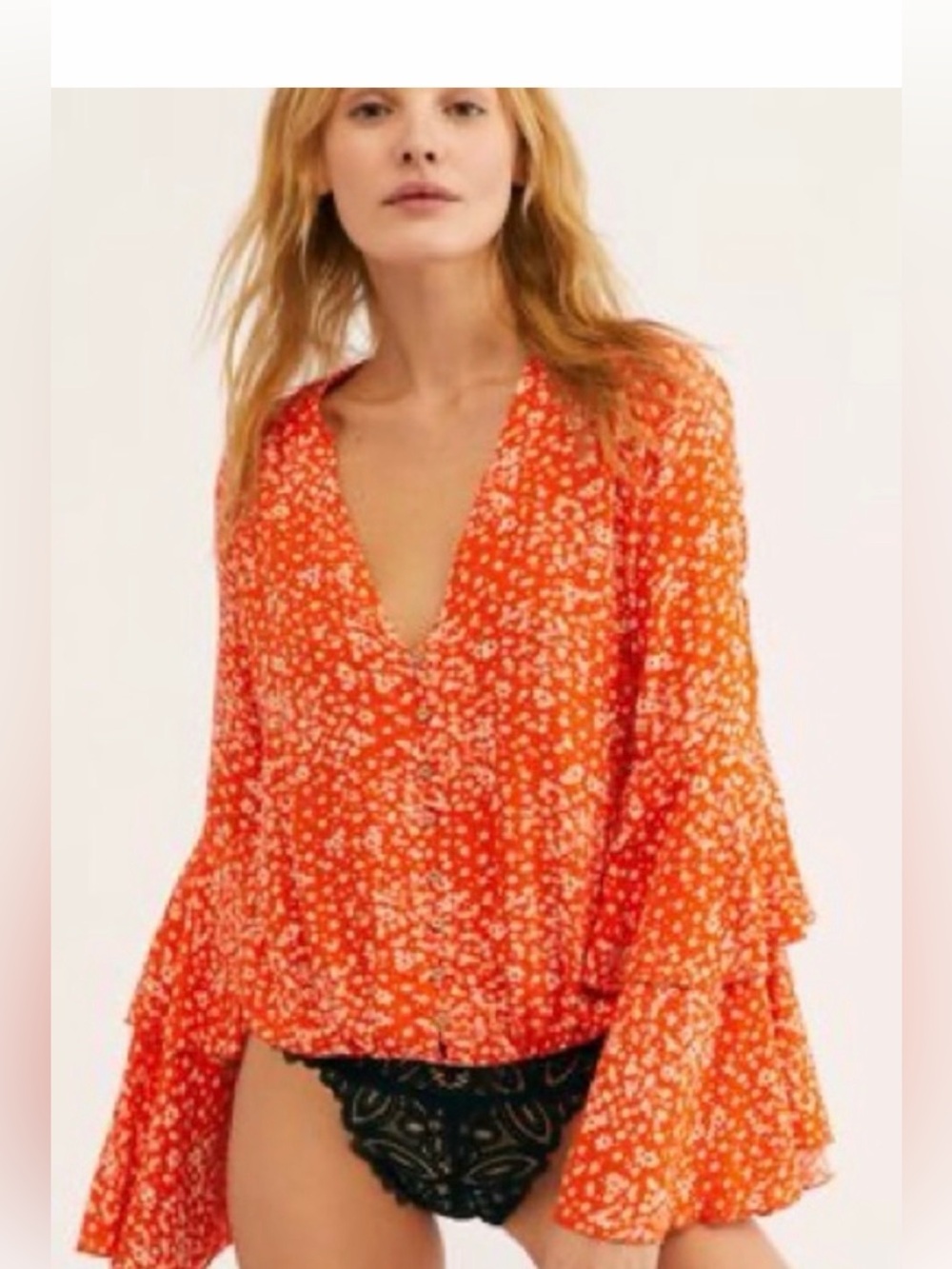 ⭐️Free People She’s Ditzy Bodysuit⭐️
